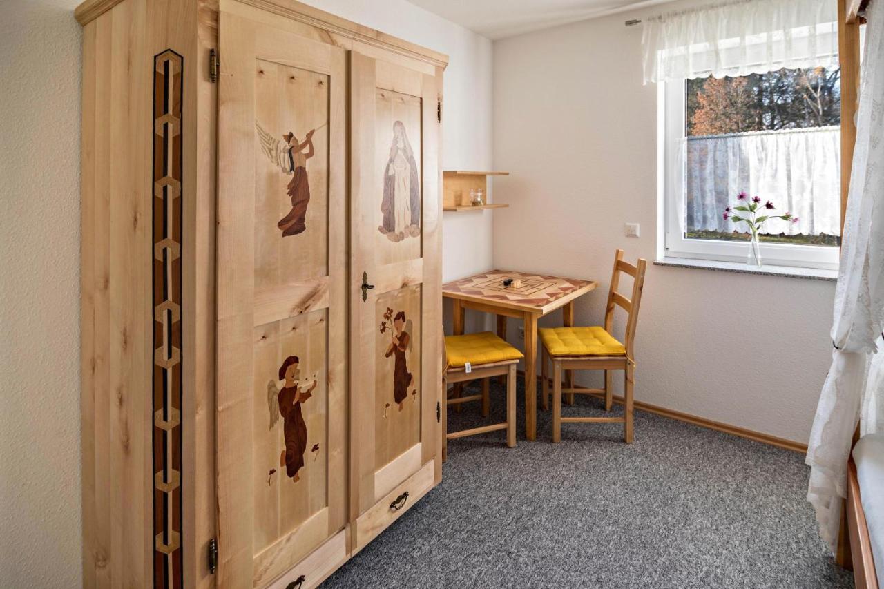 Haus Ruther - Wohnung 1 Бад-Заульгау Экстерьер фото